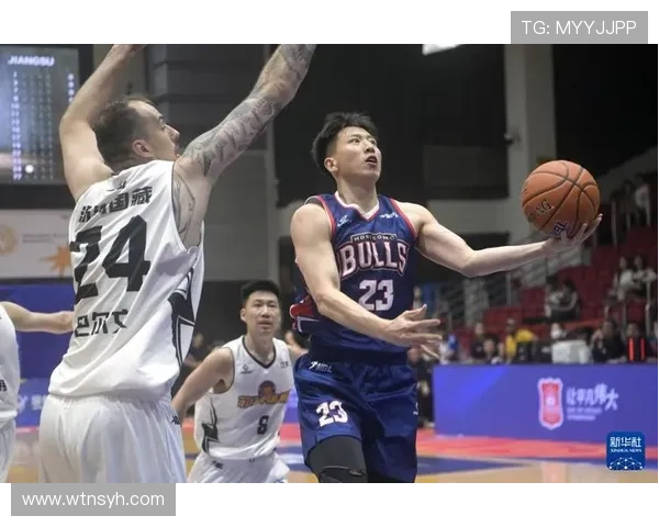杨文学重返NBL加盟香港金牛 曾效力CBA四川男篮 杨文学重返NBL加盟香港金牛 曾效力CBA四川男篮